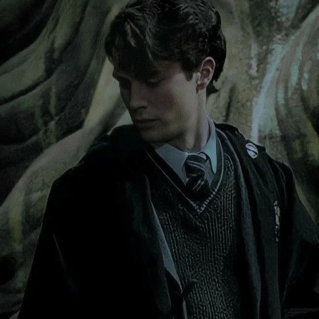 Tom Riddle thumbnail