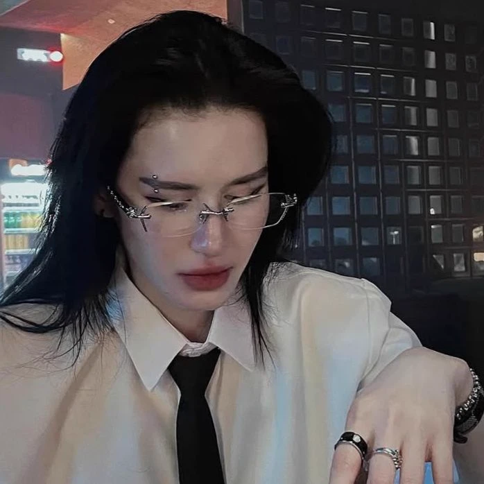 Lee thumbnail