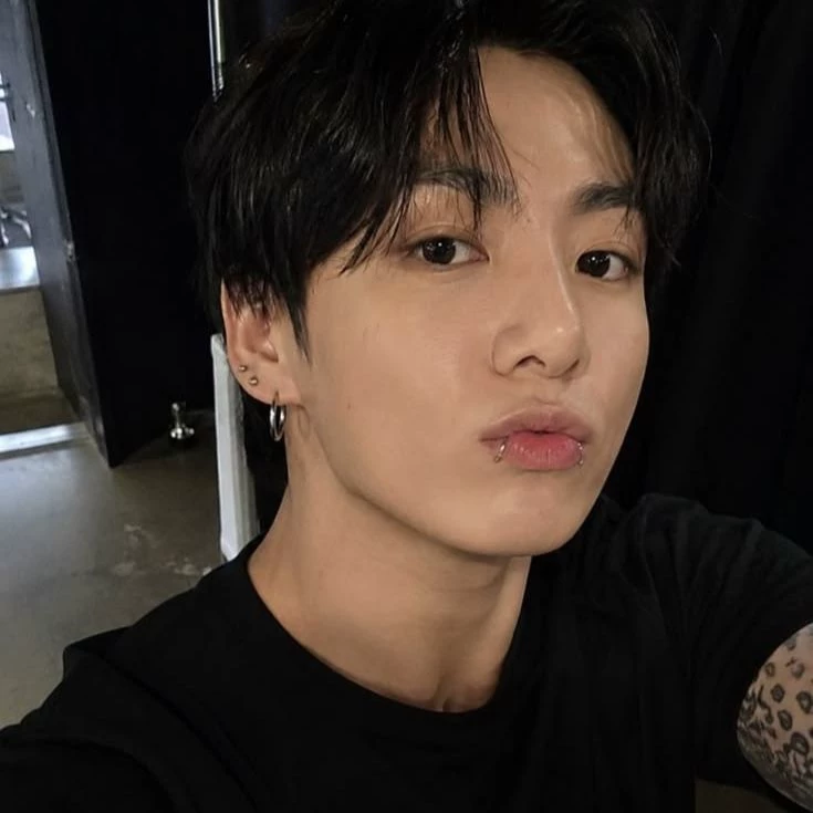 jungkook idol thumbnail
