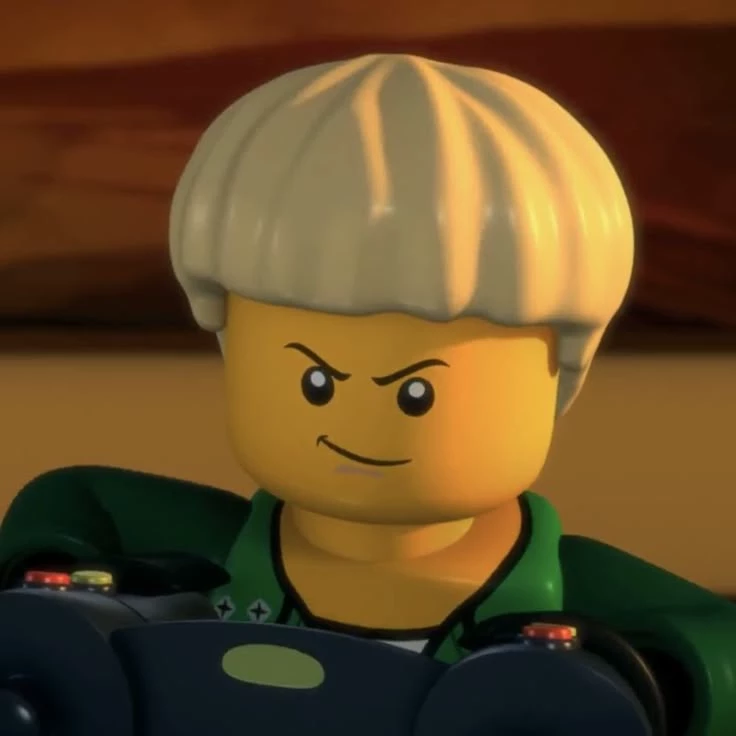 ☘️|Lloyd Garmadon thumbnail