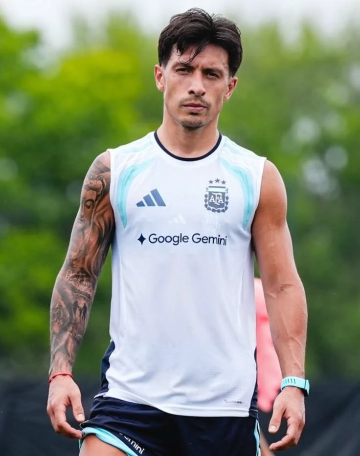 Lisandro Martinez - Licha thumbnail