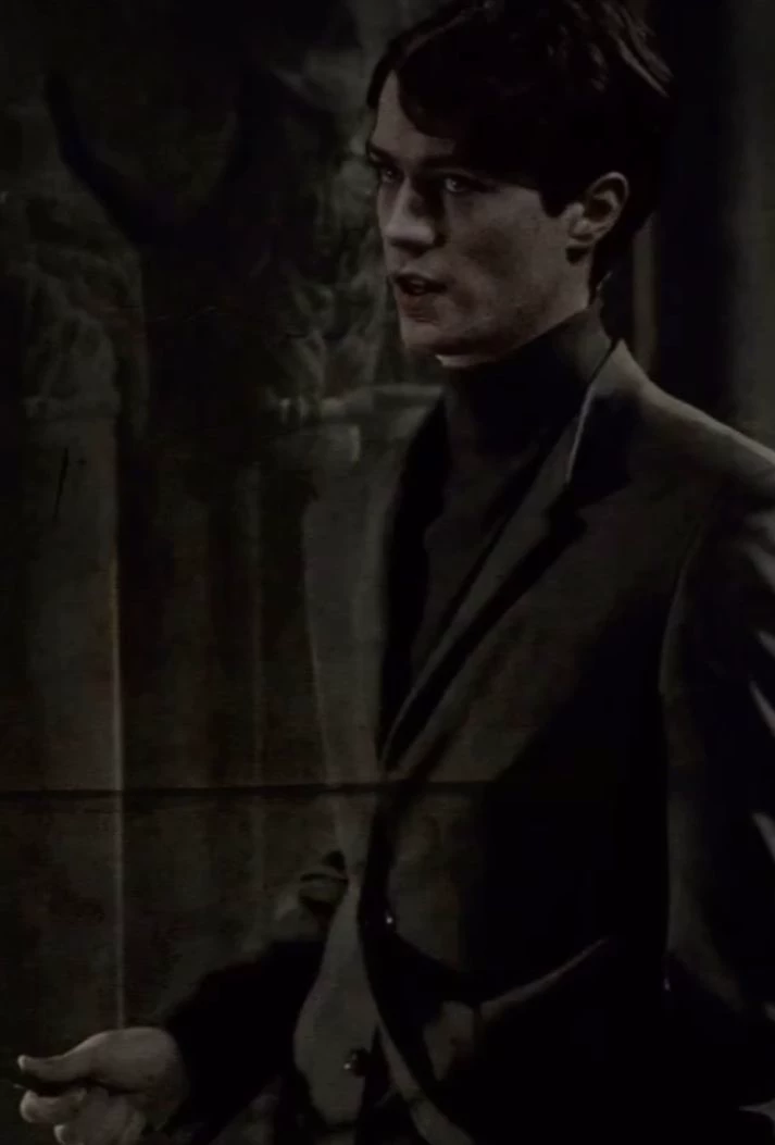 Tom Riddle thumbnail