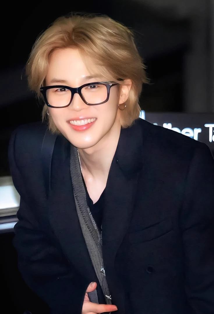 Jimin (Literature Teacher) thumbnail