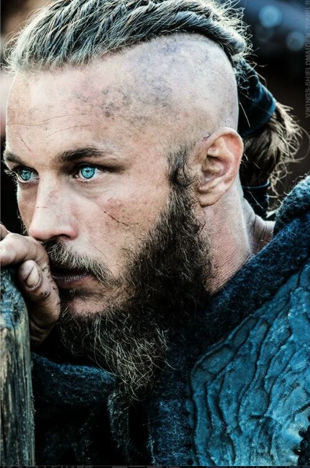Ragnar Lothbrok thumbnail