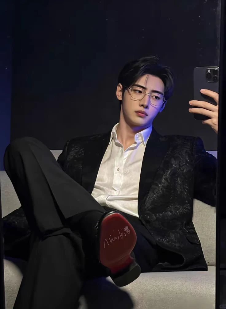 Park Sunghoon thumbnail