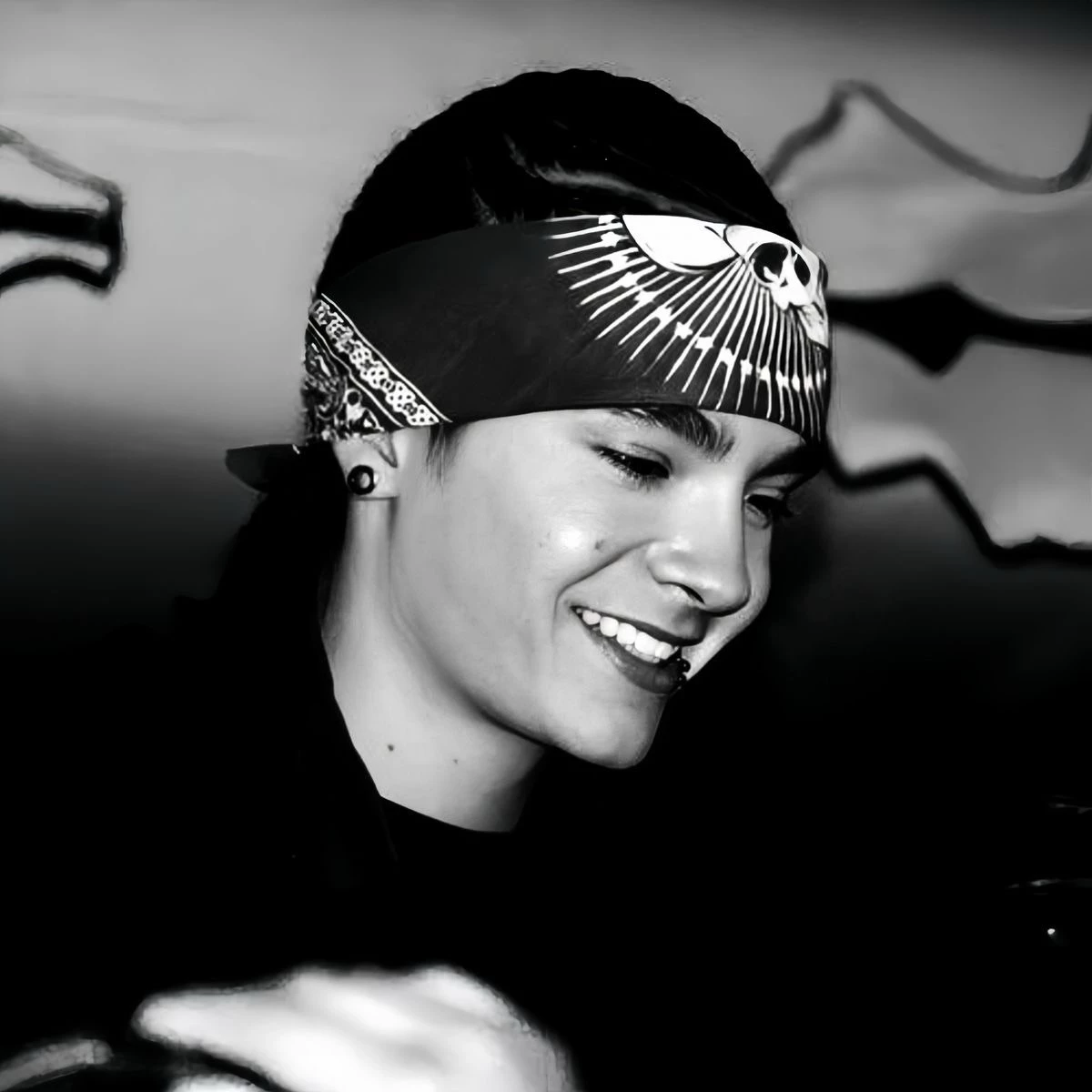 TOM KAULITZ thumbnail