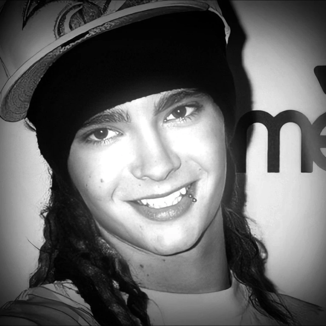 TOM KAULITZ thumbnail
