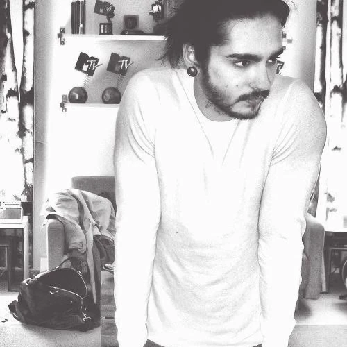 TOM KAULITZ thumbnail