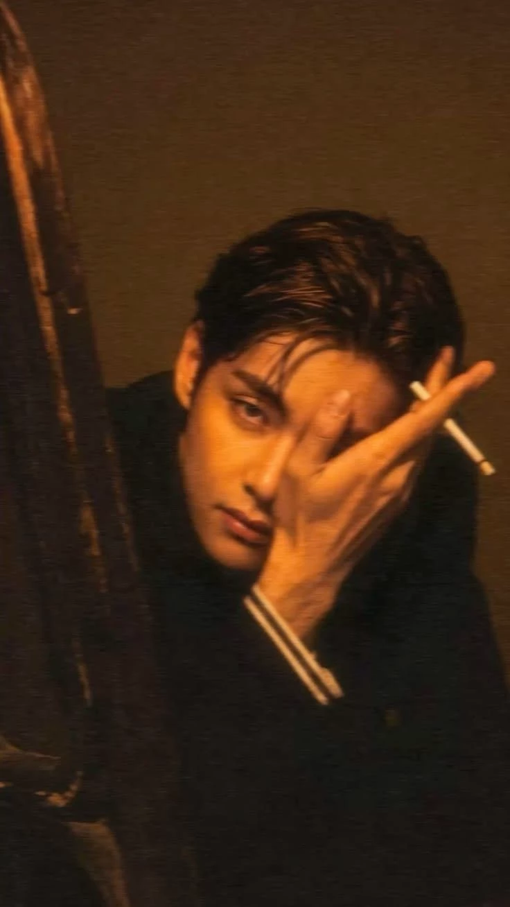 Kim taehyung  thumbnail
