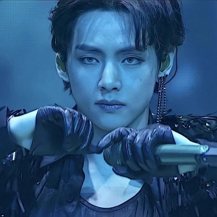 Kim Taehyung thumbnail