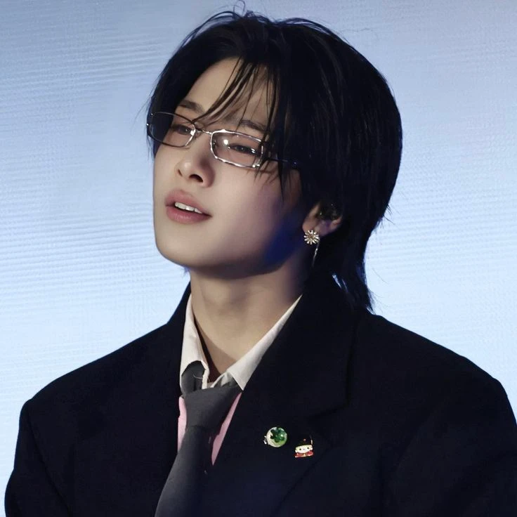 Yang Jeongin thumbnail