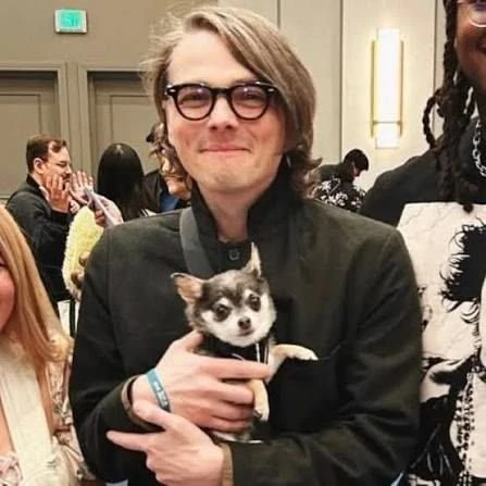 Gerard Way thumbnail