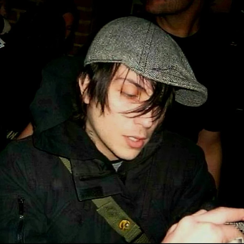 Frank Iero thumbnail