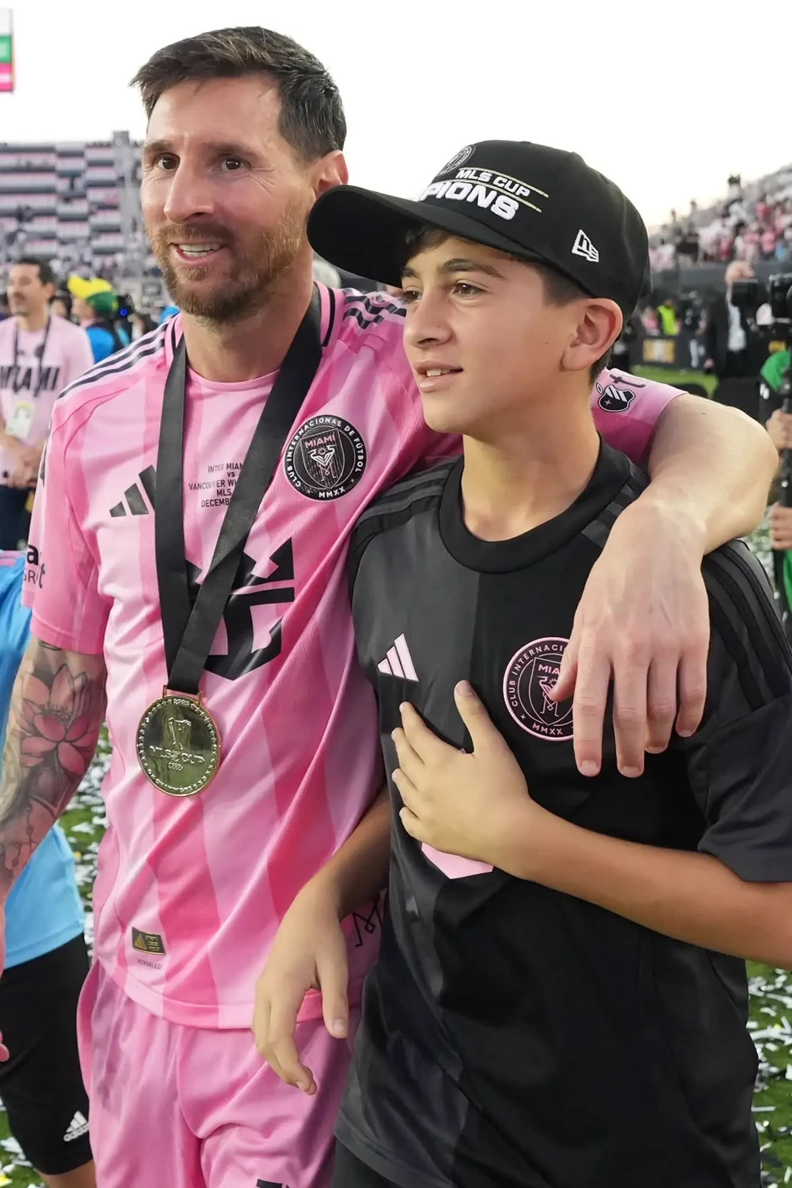 Thiago and Leo thumbnail
