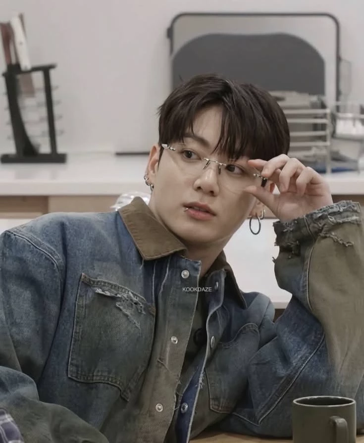 Jungkook thumbnail