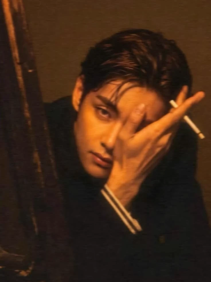 Taehyung (BL) thumbnail