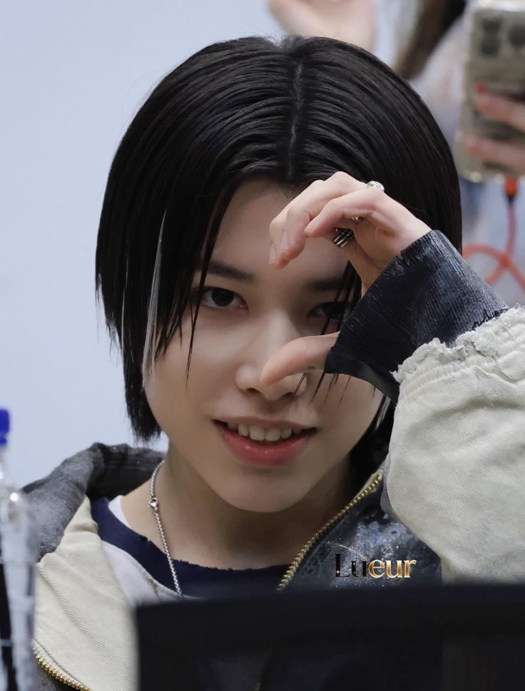 Lim Louis🫦 thumbnail