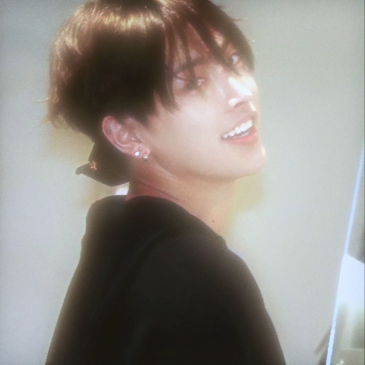 hongjoong thumbnail