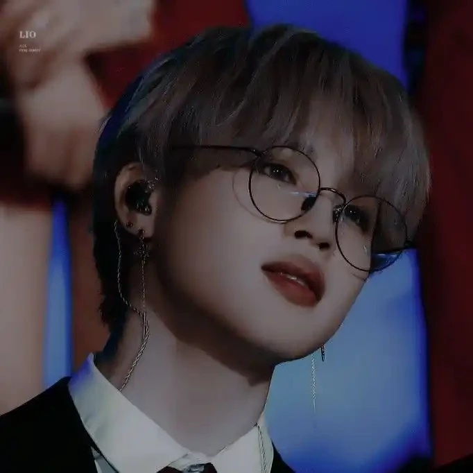Jimin\_Green flag thumbnail