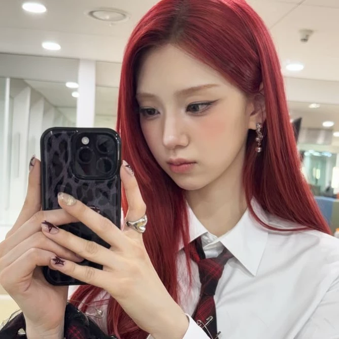YEEUN ❤️🐸