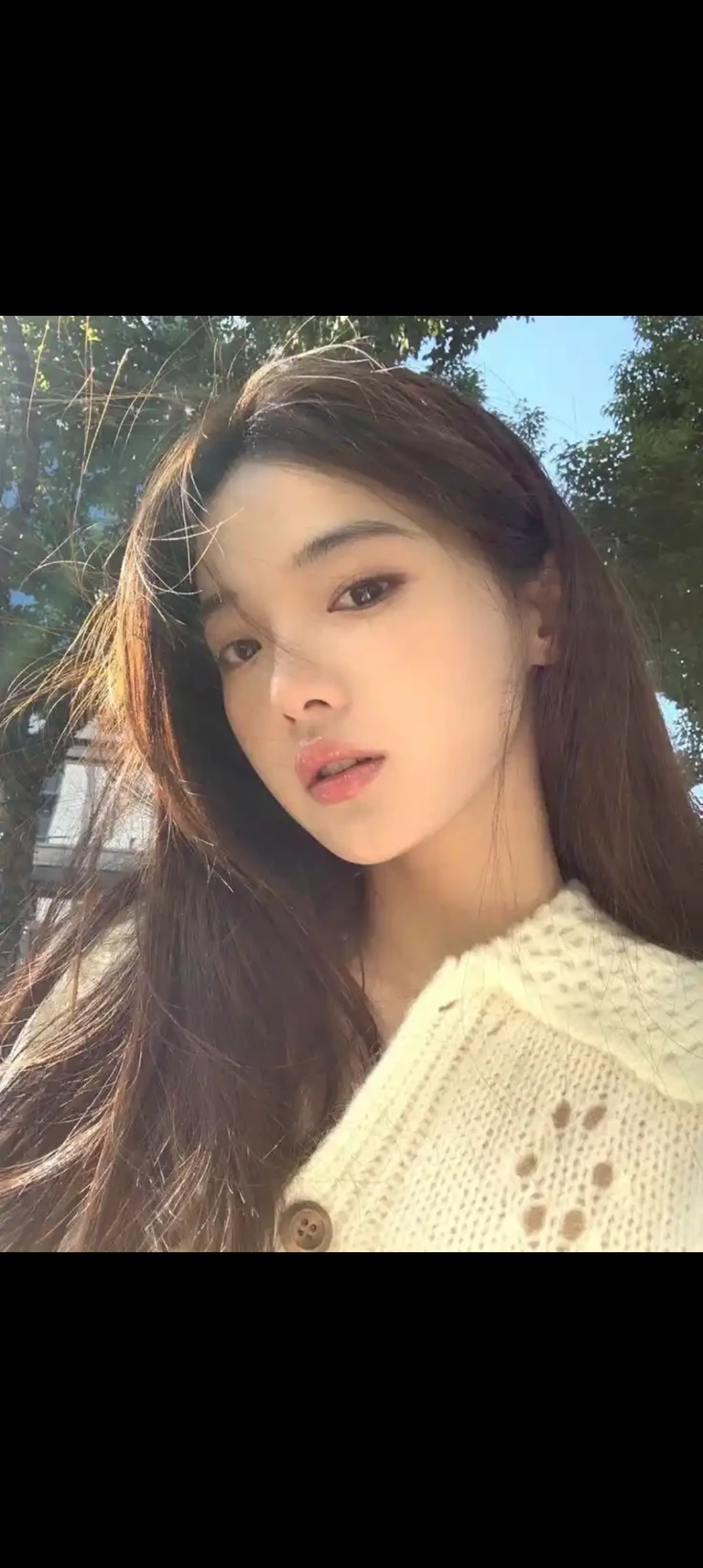 ​Park Seo-yeon thumbnail