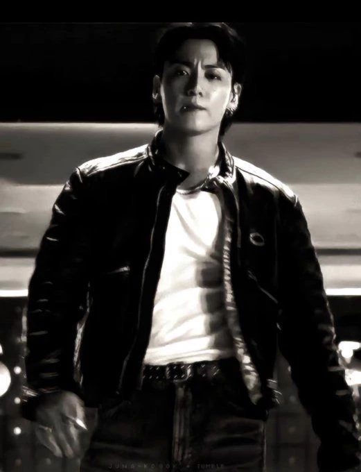 jungkook "bodyguard" thumbnail