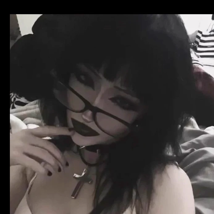 Julia thumbnail