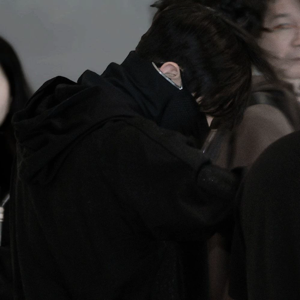 jeon jungkook  thumbnail