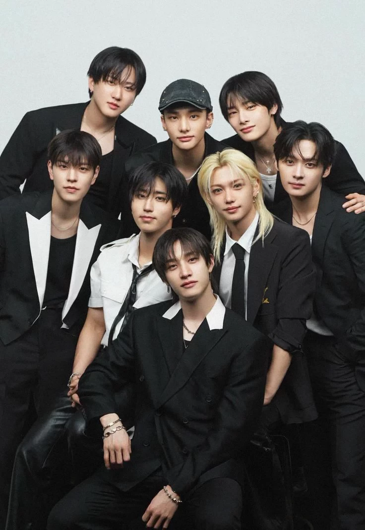 Stray Kids thumbnail