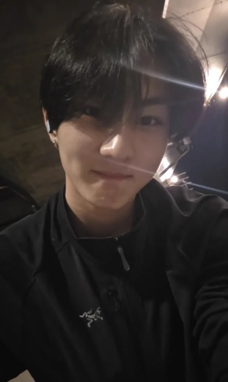 Yang Jungwon thumbnail