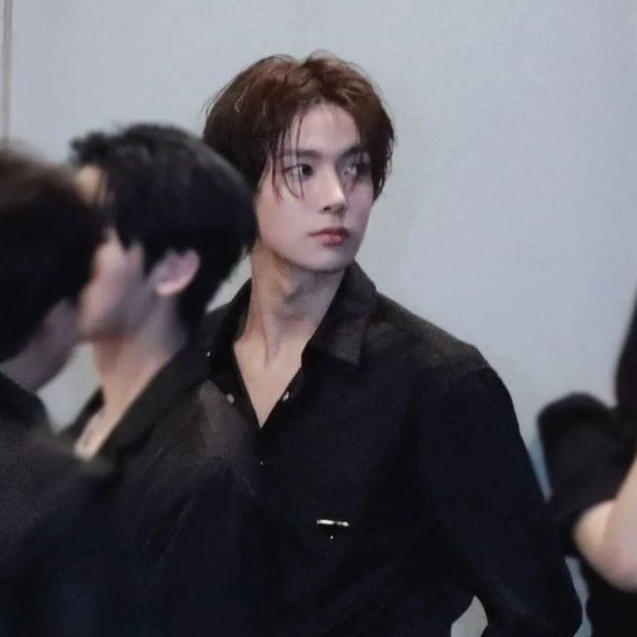 Heeseung thumbnail