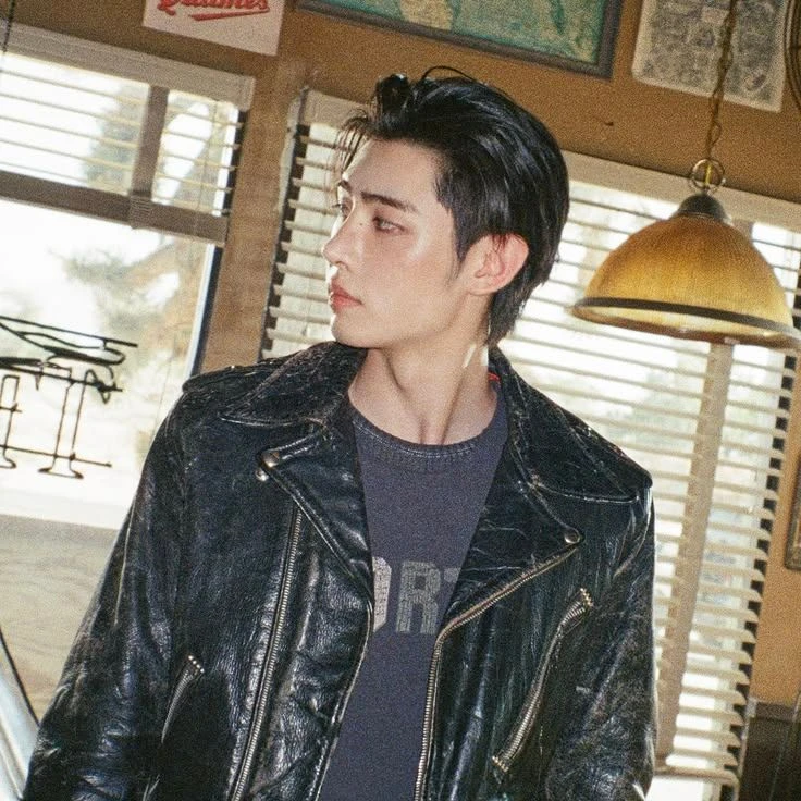 Sunghoon thumbnail