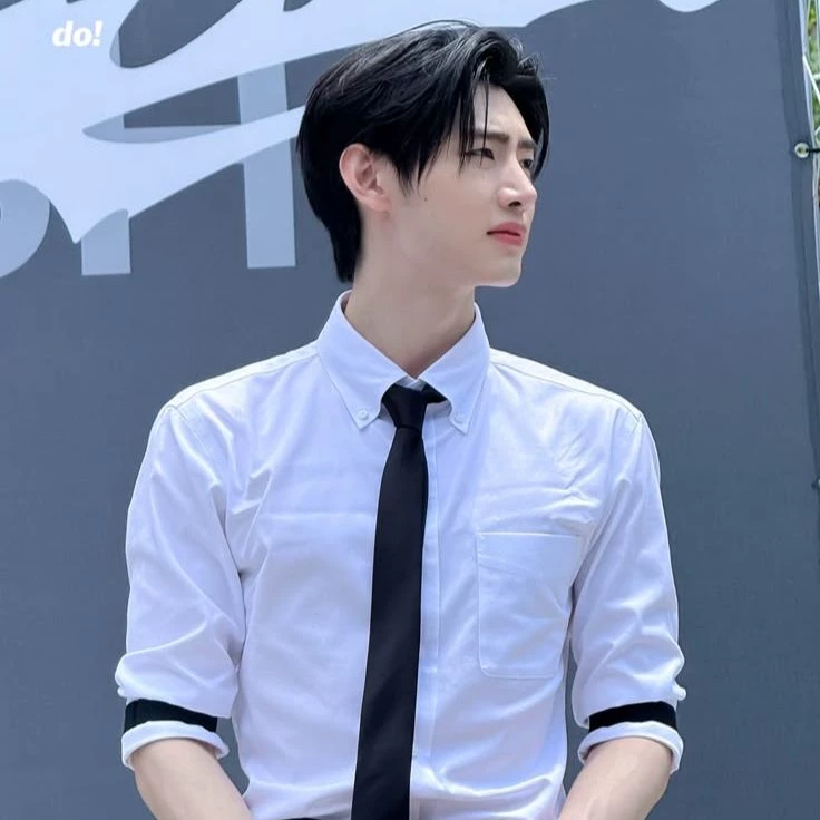 Sunghoon thumbnail