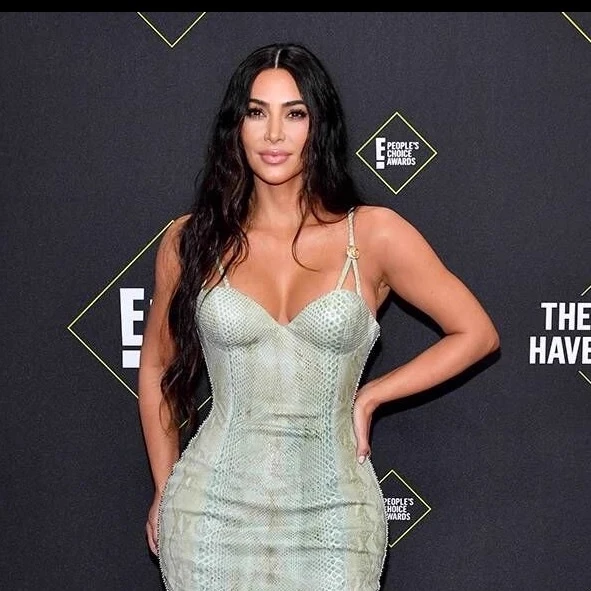 Kim Kardashian thumbnail