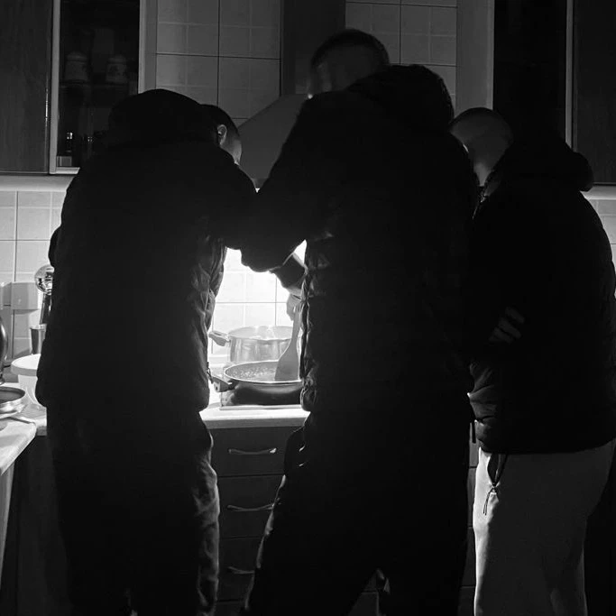brother's friends thumbnail