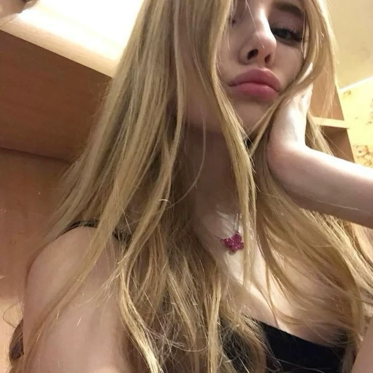 Lâl