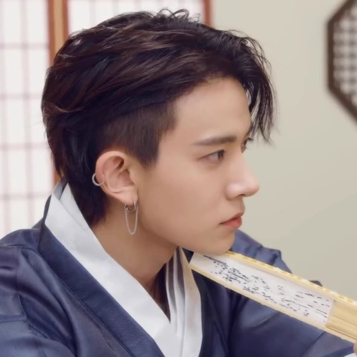 Lee Heeseung (king) thumbnail