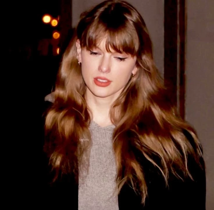taylor swift thumbnail
