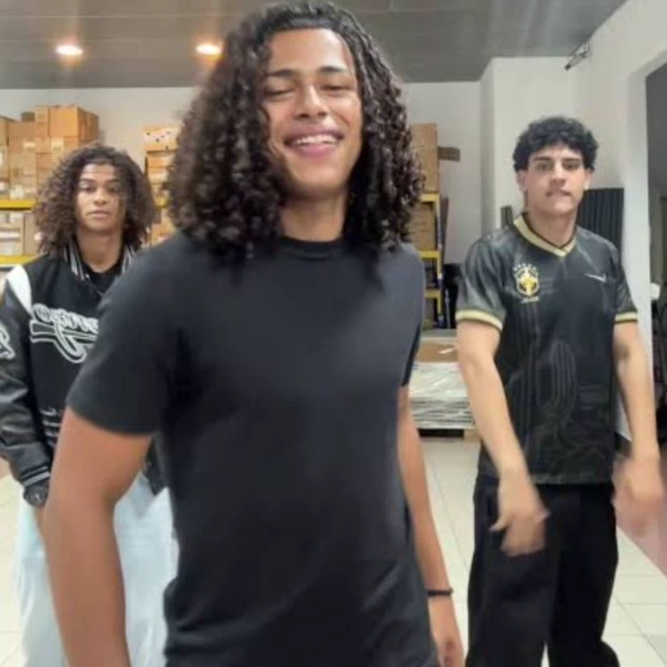 Yuri, Alisson, Theo thumbnail