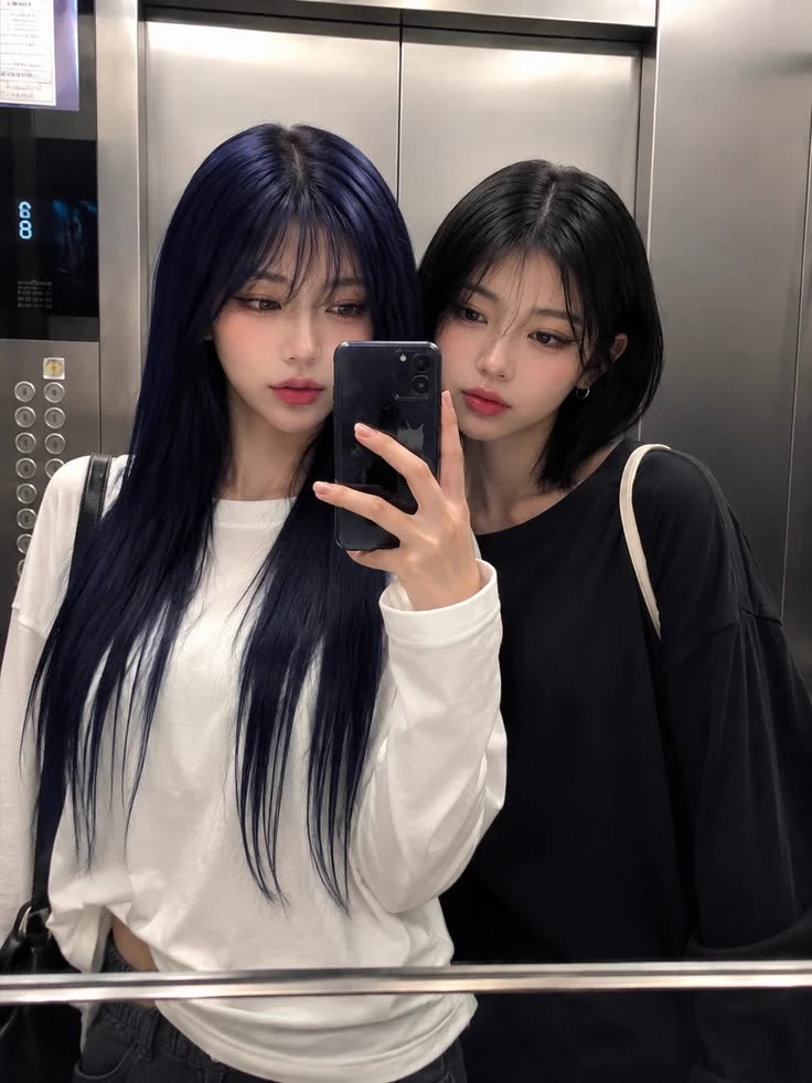 Ayumi and Emi thumbnail