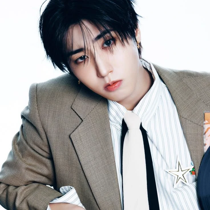 Han Jisung thumbnail