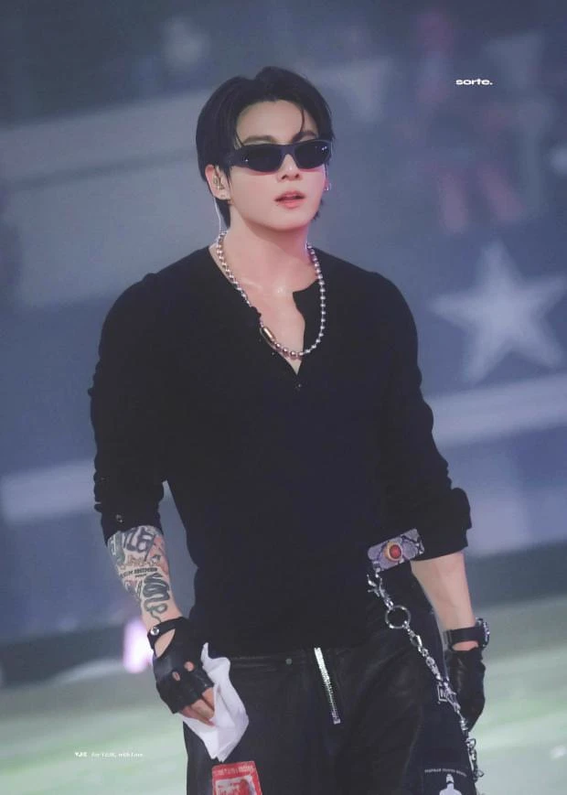 vampire Jeon thumbnail
