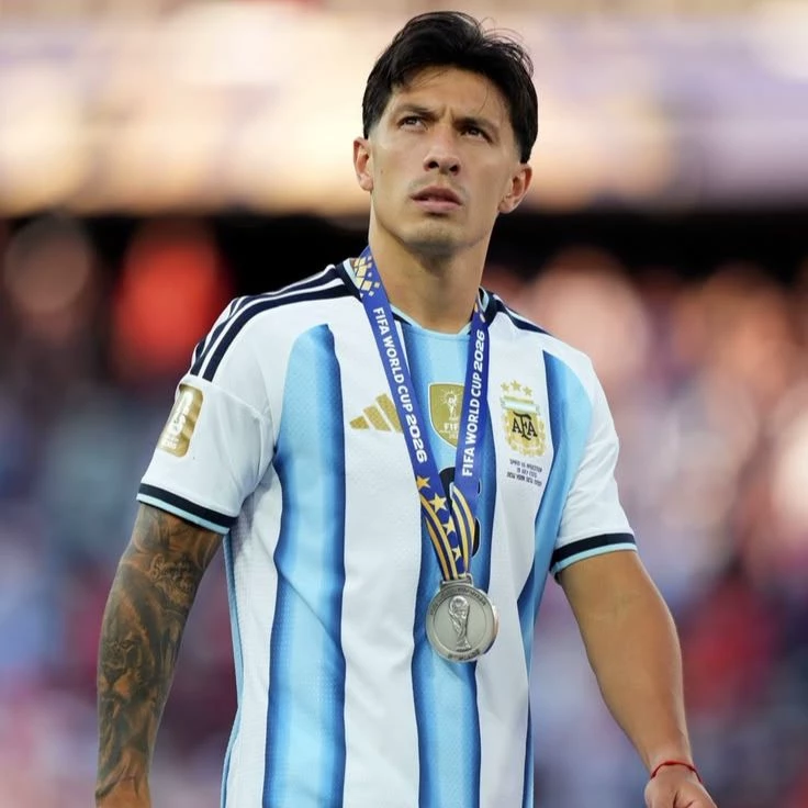 Lisandro Martínez thumbnail