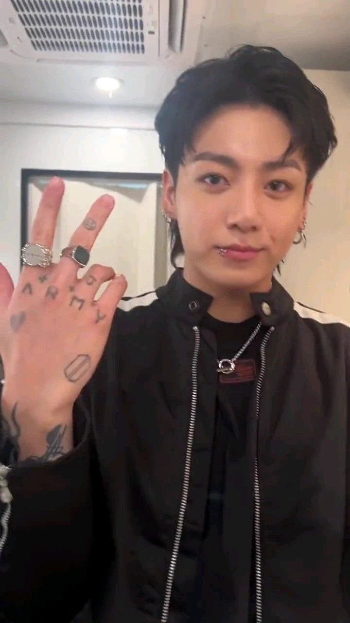 JEON JUNGKOOK thumbnail