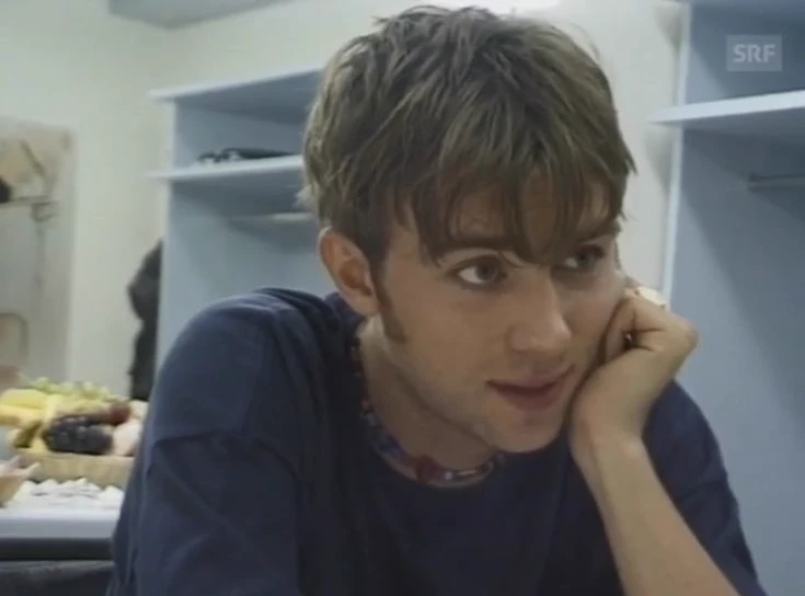 Damon Albarn thumbnail