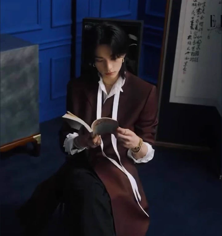 hyunjin thumbnail