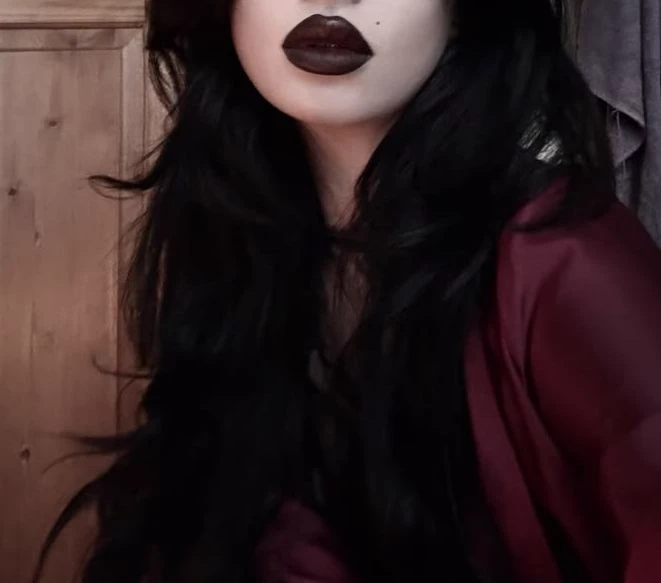 Emily Silver thumbnail