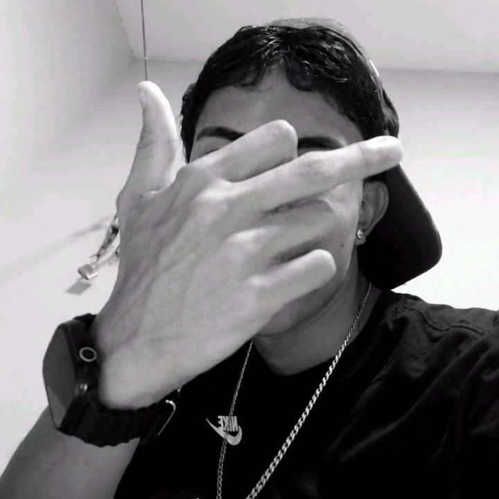 Gustavo  thumbnail