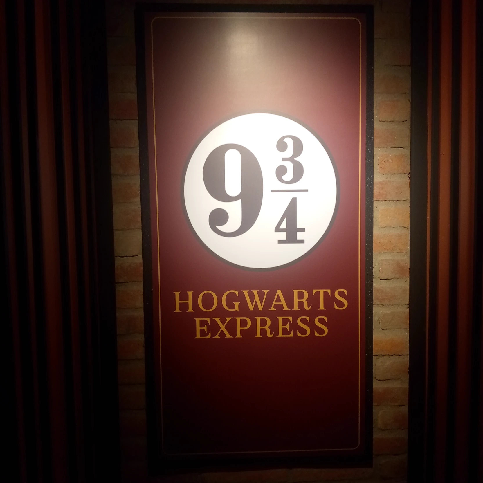 Harry Potter and his friends thumbnail