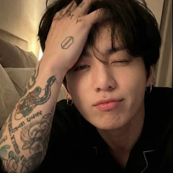 Jeon Jungkook thumbnail